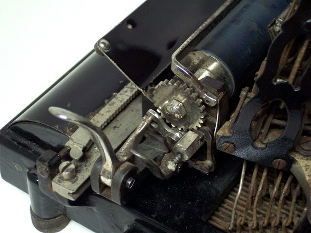 This is a close up view of the left end of the carriage.